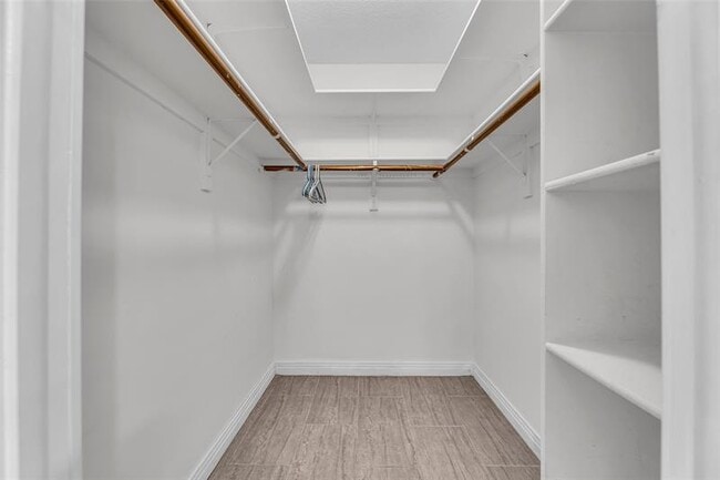 Building Photo - 3015 N Ocean Blvd