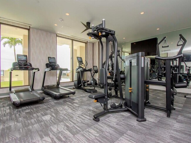 Building Photo - 2103 Bayshore Blvd