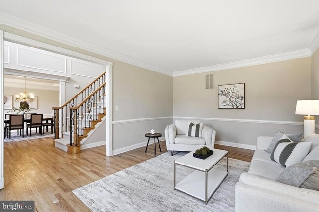 Building Photo - 19925 Interlachen Cir