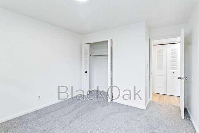 Building Photo - 4213 Foreman Ln