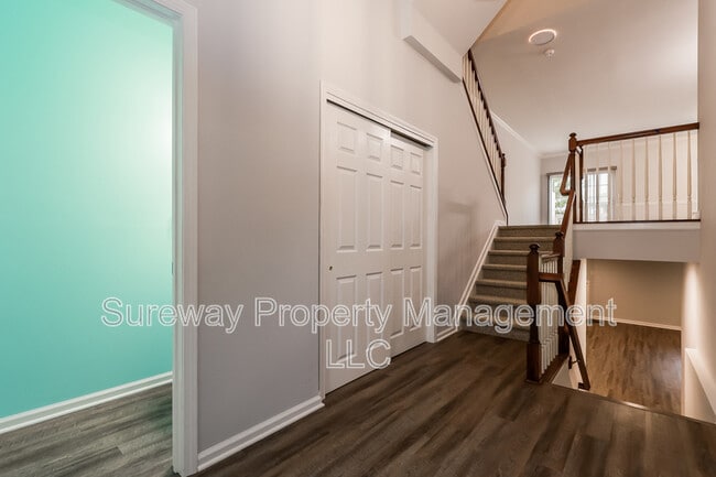 Building Photo - 10 Sea Breeze Ct