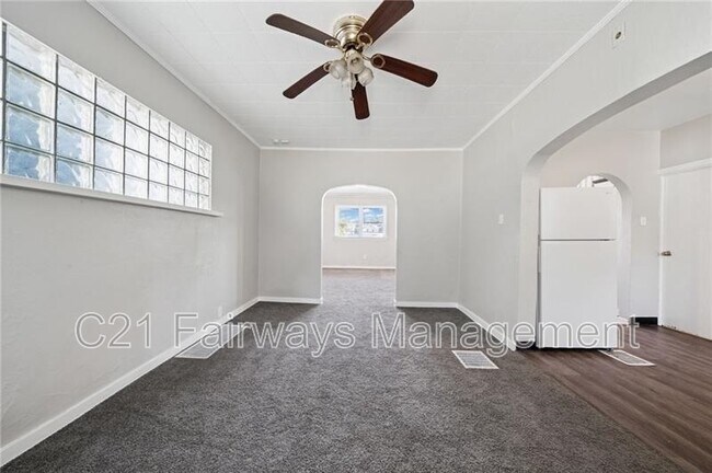 Building Photo - 1222 Rodgers St