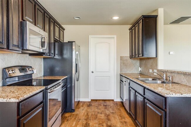 Building Photo - 12402 Walter Vaughn Dr