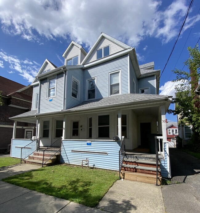 Building Photo - 30 Seminary Ave