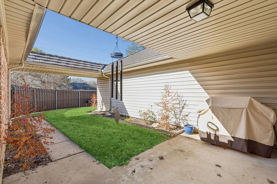 Building Photo - 7166 Teresita Trl