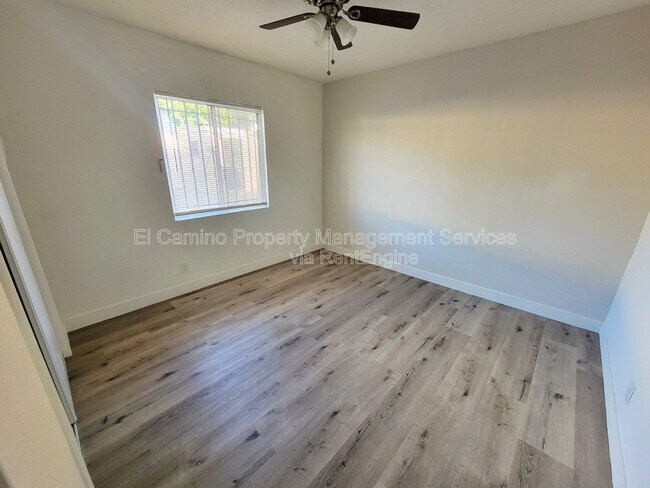 Building Photo - 7722 Walker Ave