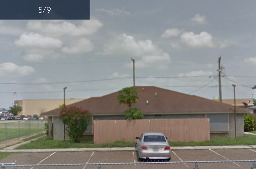 Building Photo - 312 Gastel Cir