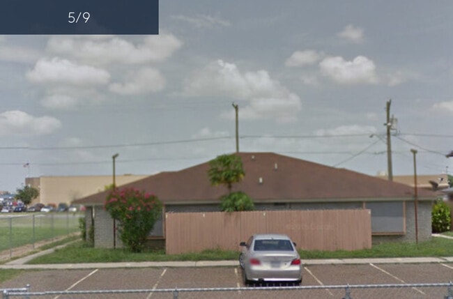 Building Photo - 312 Gastel Cir