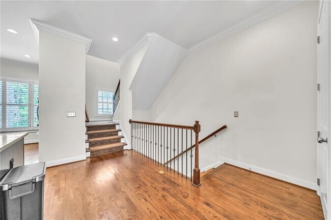 Building Photo - 3676 Brookhaven Manor Crossing NE