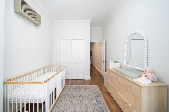 Building Photo - 257 12th St