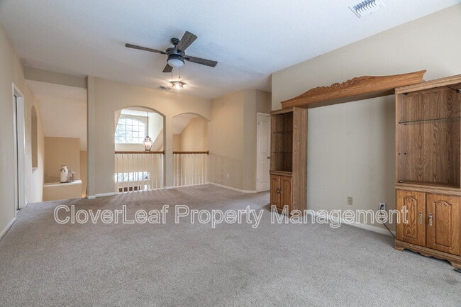 Building Photo - 9610 Rocksprings St