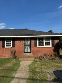 Building Photo - 1639 Sunbury Rd
