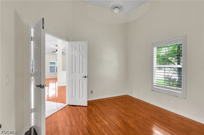 Building Photo - 22203 Seashore Cir
