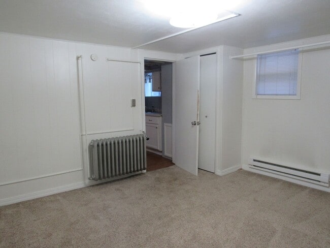 Building Photo - 555 CY Ave