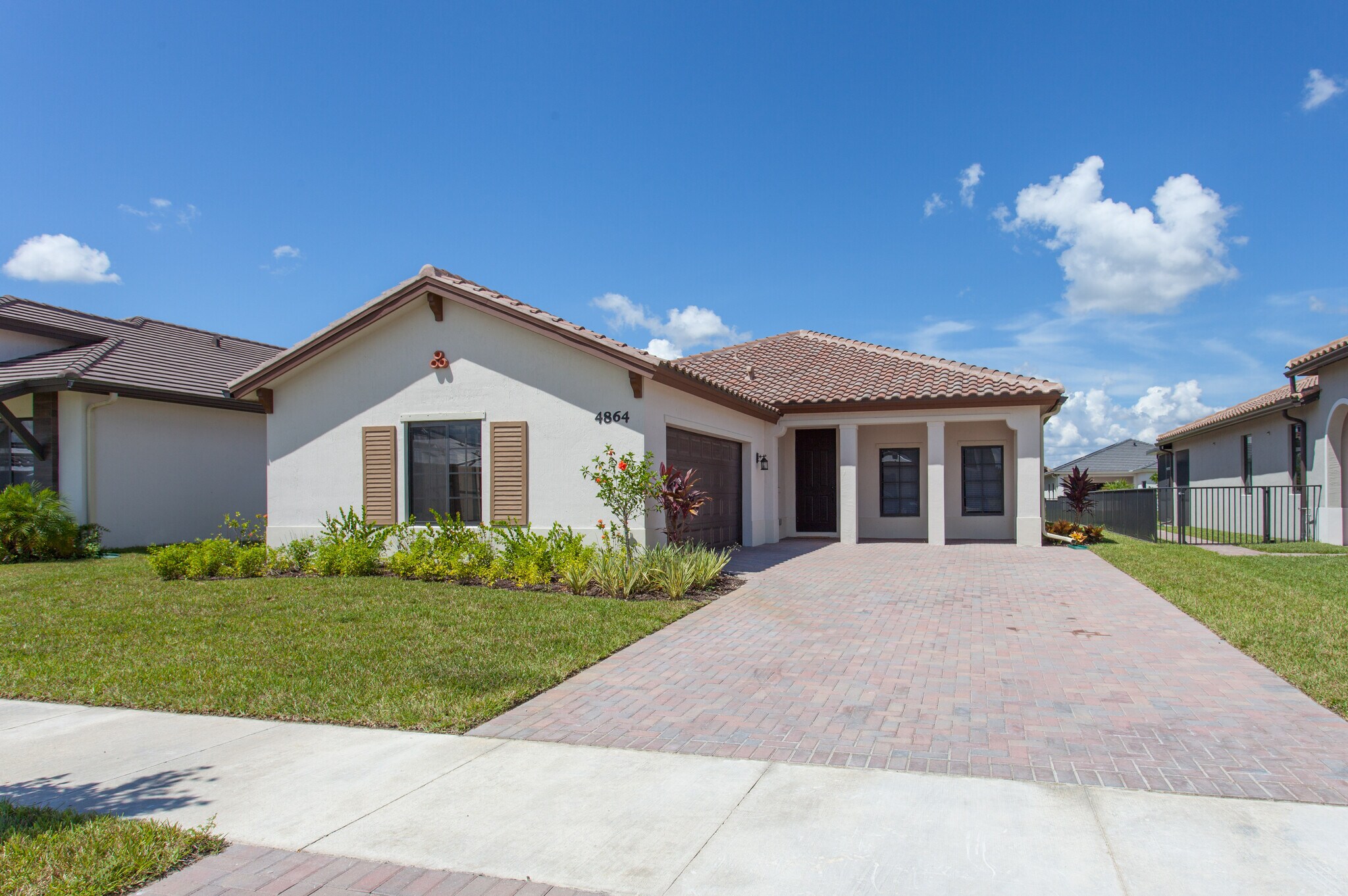 Building Photo - 4864 Gambero Way