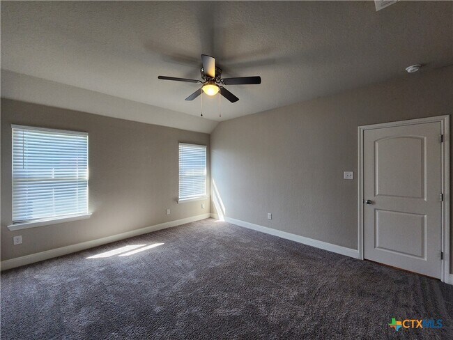 Building Photo - 2021 Rueben Rd