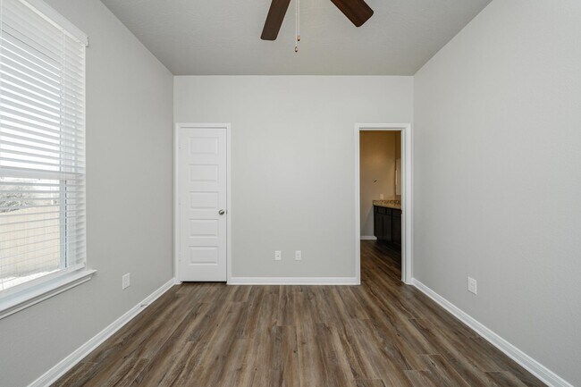 Building Photo - 1141 Trellis Pass