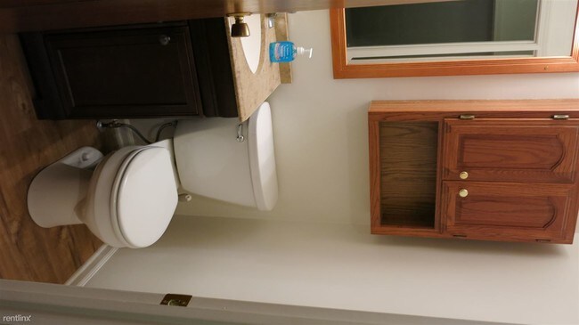 Building Photo - 2 br, 1.5 bath Duplex - 413 North St  Unit