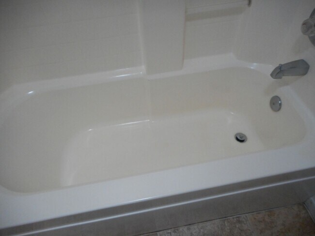 Building Photo - 3BR/2Bath home on Pearl Circle in Susanville