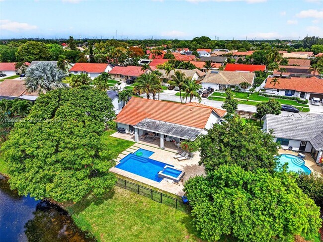 Building Photo - 9592 Majestic Way