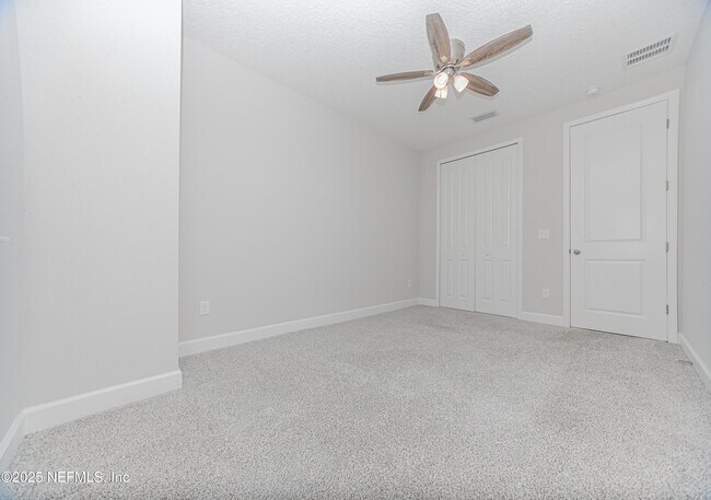 Building Photo - 33 Ibiza Ct