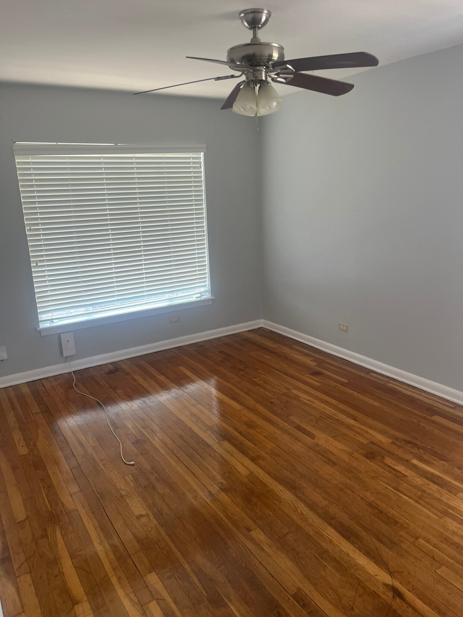 Building Photo - 404 Storeywood Dr