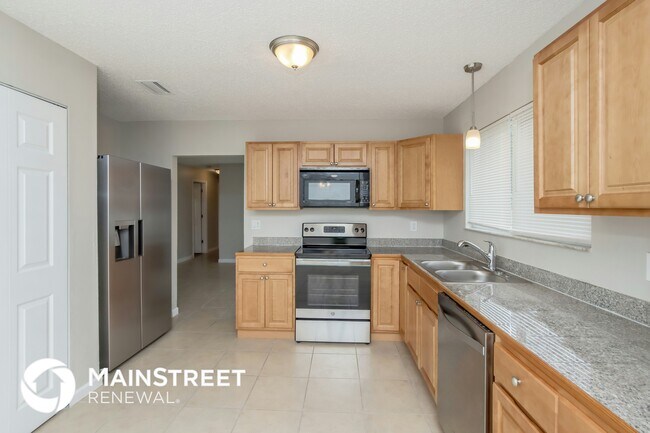 Building Photo - 1320 Mann Ave NW