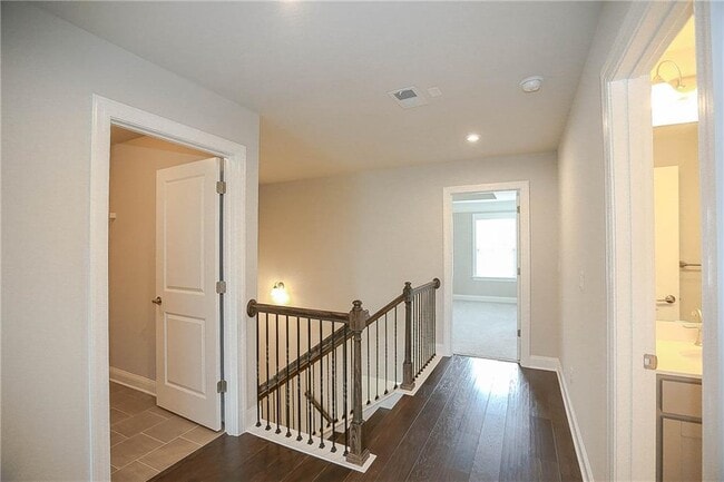 Building Photo - 3145 Quinn Pl