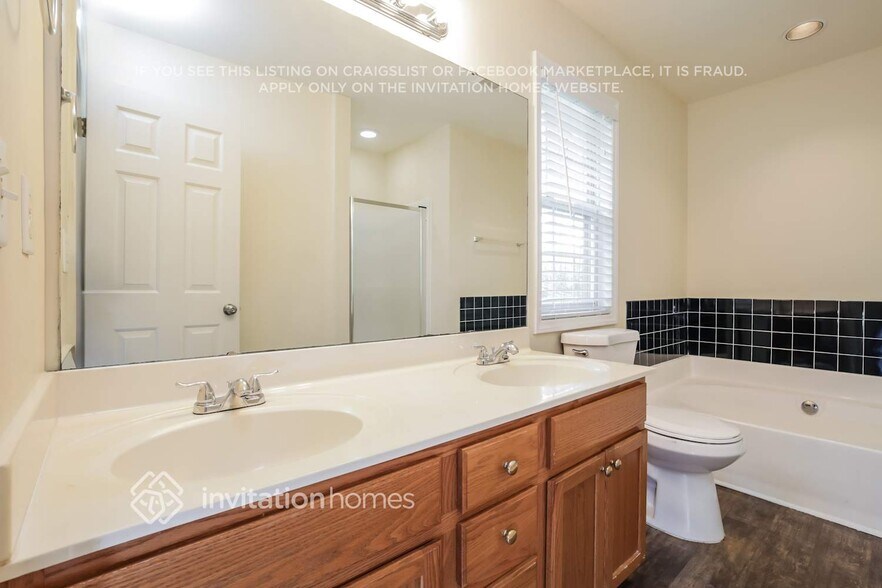 Building Photo - 2817 Buggy Whip Ct