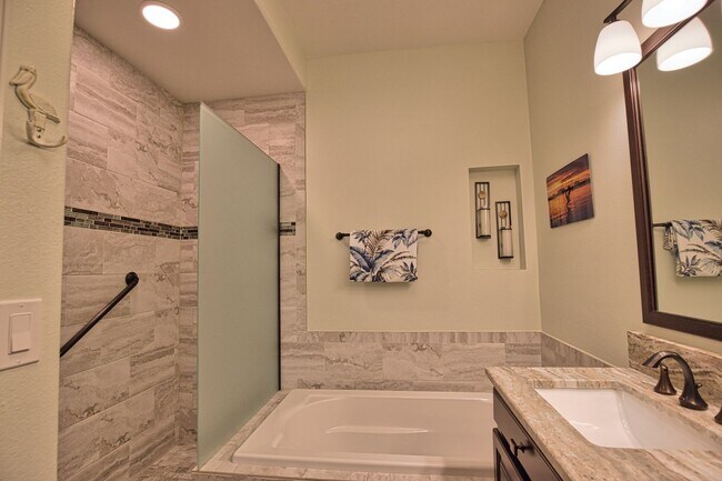 Building Photo - BEACH FRONT! Seasonal/Annual Rental – Turnkey Stunning Condo on Venice Island, 1,700+ sq ft, 2 Be...
