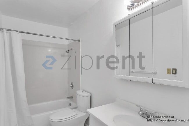 Building Photo - 2412 Sequoia Dr