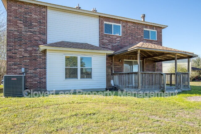 Building Photo - 1045 Stone Trail