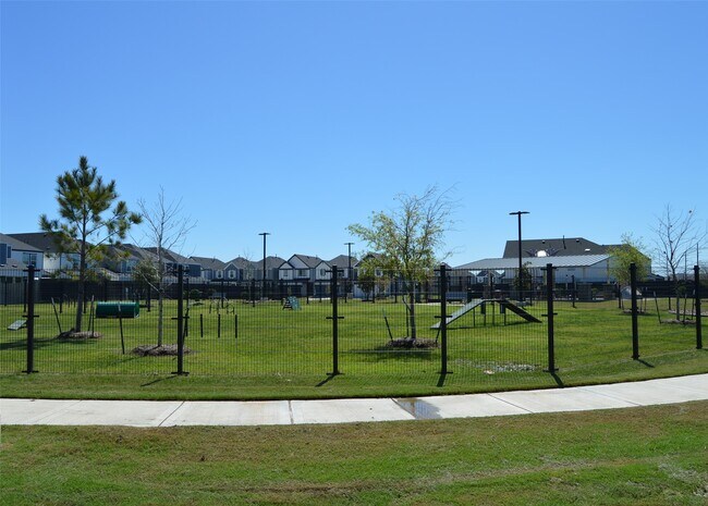 Building Photo - 10212 Berkeley Spgs Trl