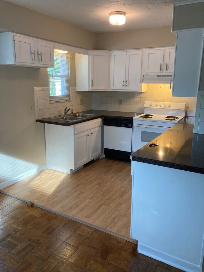 2847 Chamberlain Rd 2847 Chamberlain Rd Fairlawn OH 44333 Apartment Finder