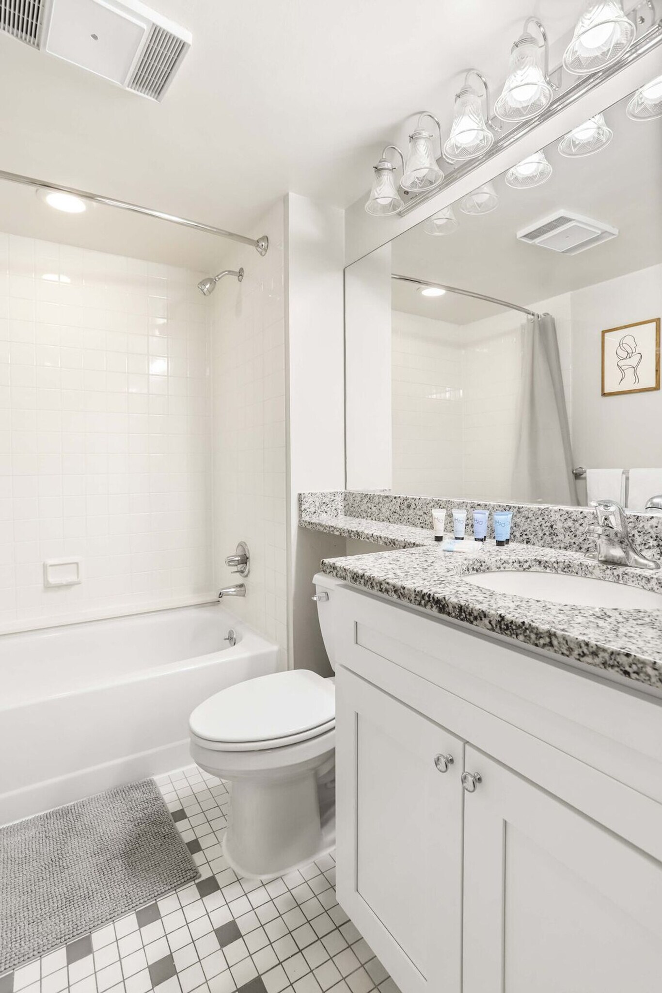 Building Photo - 401 12th St S