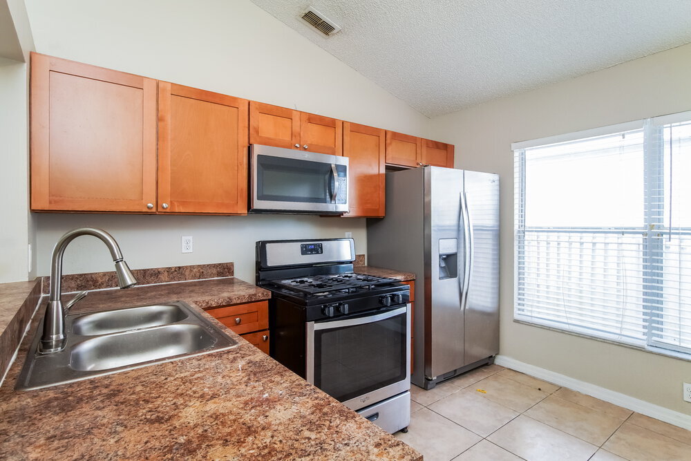 Building Photo - 3744 Dartford Dr
