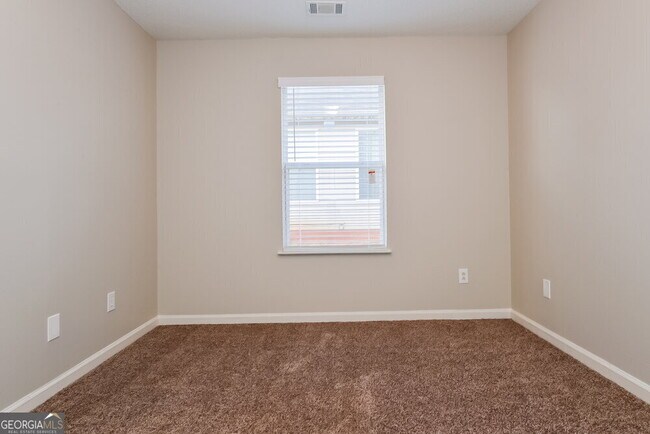 Building Photo - 1122 St Phillips Ct