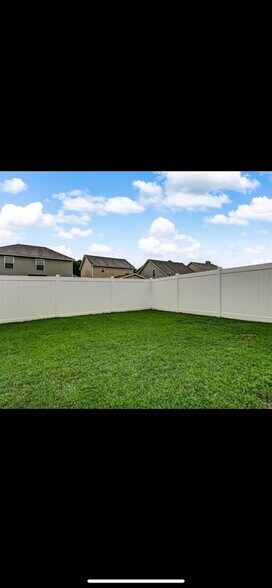 Building Photo - 54 Fiore Dr