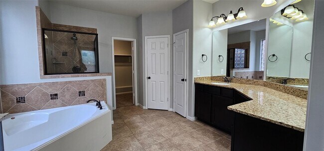 Building Photo - 6027 Turner Shadow Ln