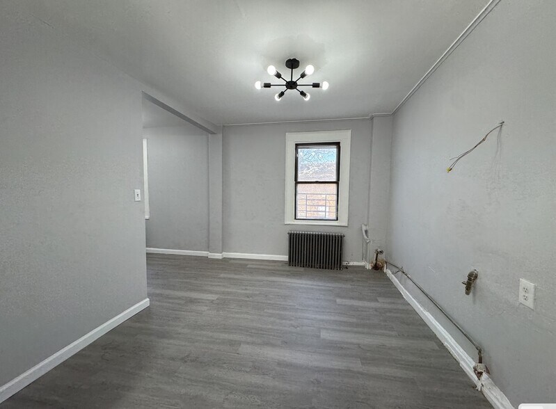 52 Harrison Ave 5 - 54 Harrison Ave