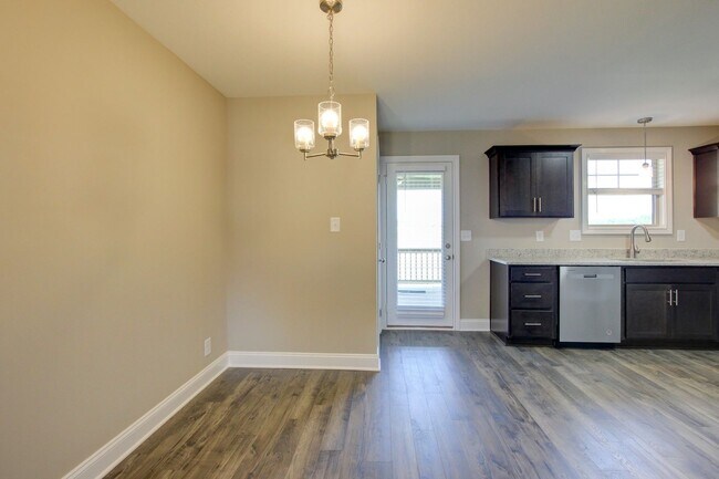 Building Photo - Brand New 3BR, 2.5BA Home!
