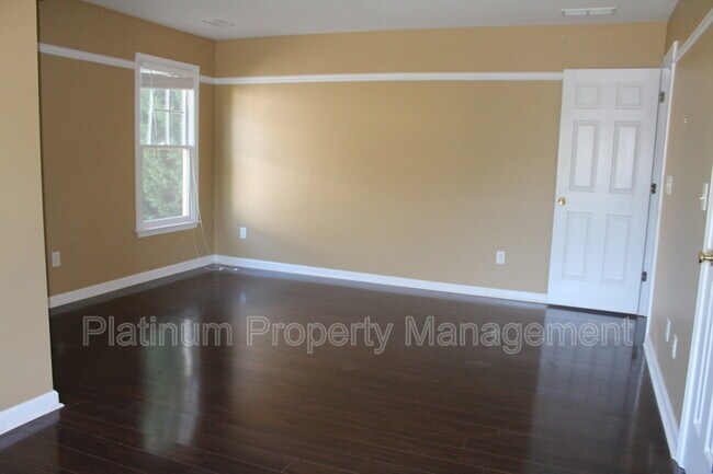 Building Photo - 5045 Tidewater Way