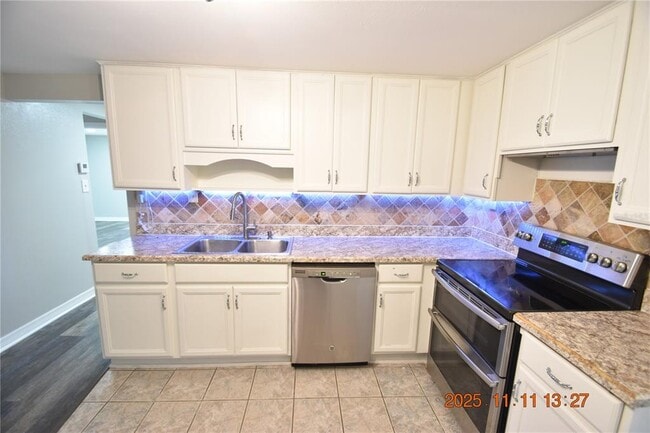 Building Photo - 205 Garland Ave