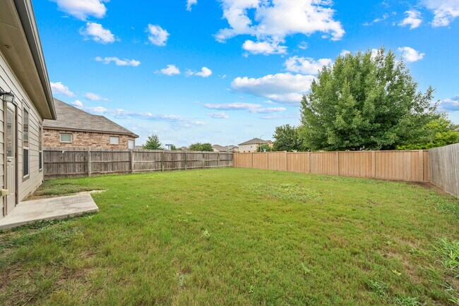 Building Photo - 13207 Frio Parke