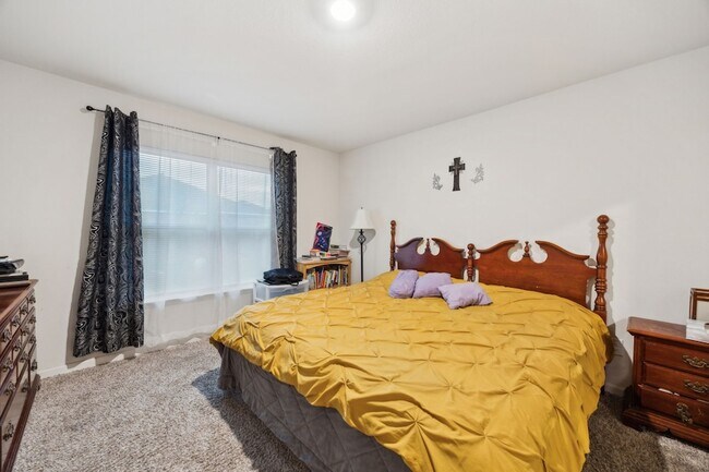 Building Photo - 1417 Sunkiss Dr