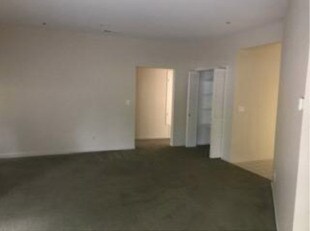 Building Photo - 2623 Willowbrook Ln