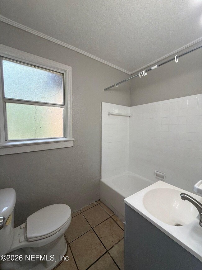 Building Photo - 5326 Mays Dr