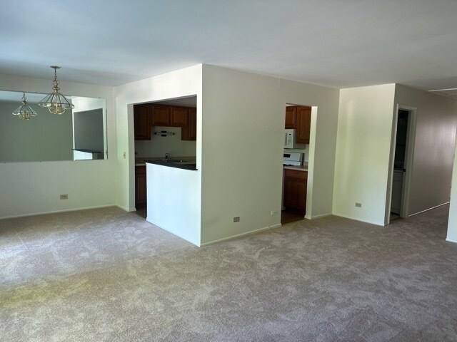 Building Photo - 380 Heather Ct