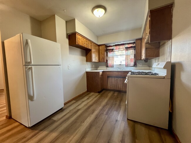 Kitchen - 238 Palmer Dr