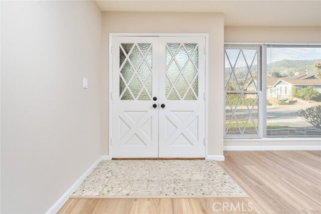 Building Photo - 2426 W Valewood St